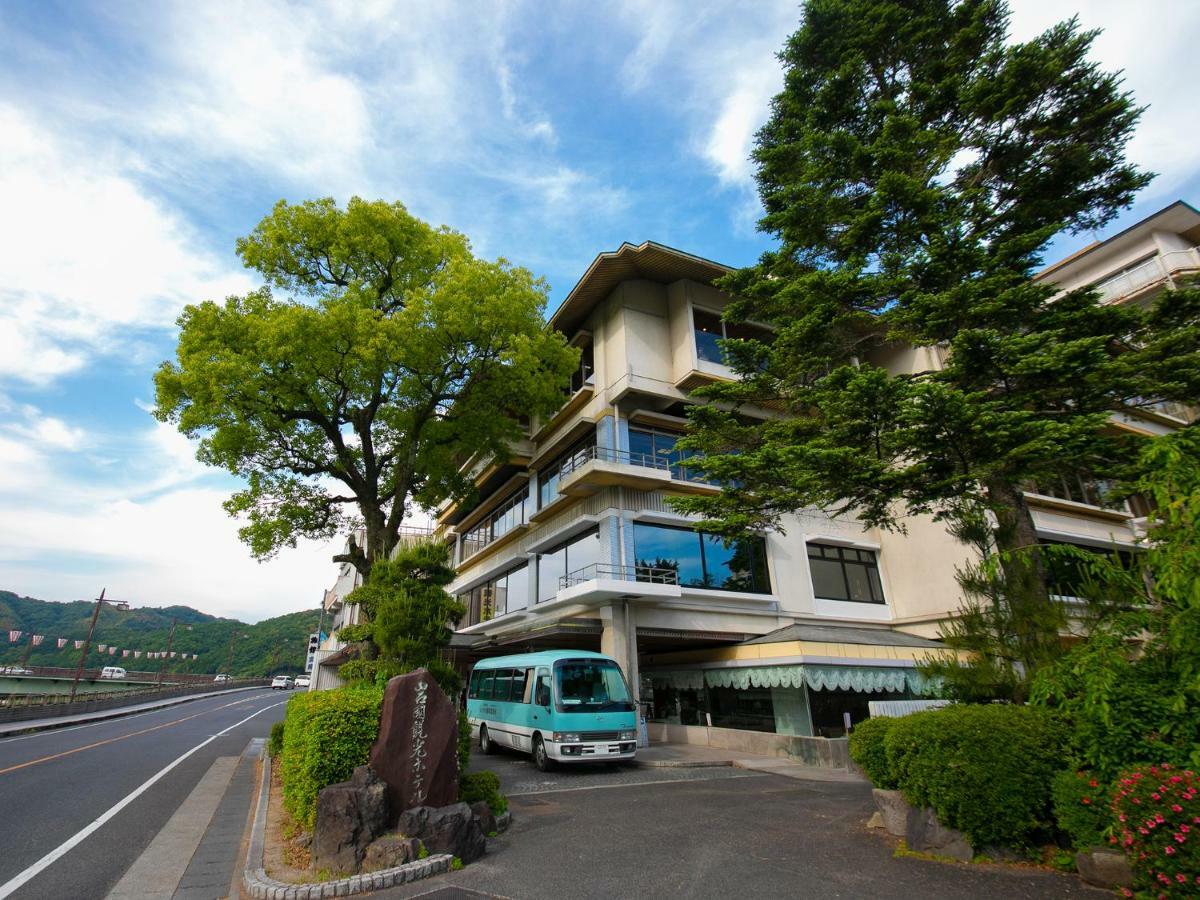 Iwakuni Kokusai Kanko Hotel Dış mekan fotoğraf