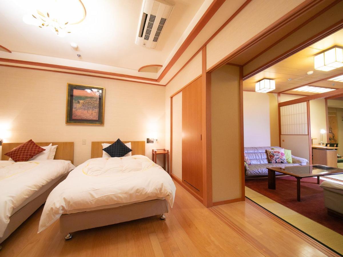 Iwakuni Kokusai Kanko Hotel Dış mekan fotoğraf